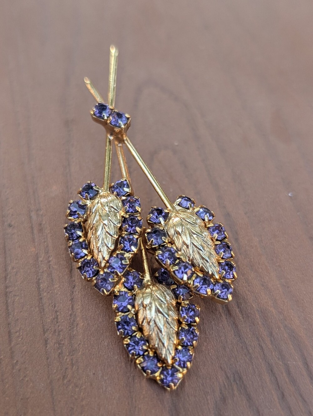 Vintage Brooch Intricat Leaves At Purple Rhinestones